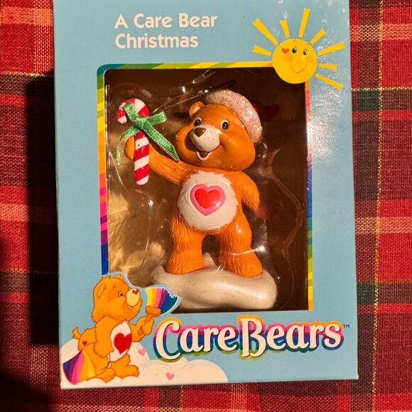 Tenderheart Bear, A Care Bear Christmas Ornament, 2003 collectibles - Picture 2 of 4